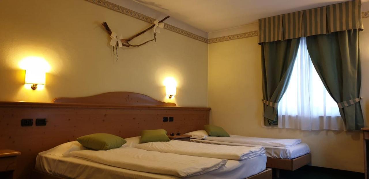 Albergo Bernard Canazei Εξωτερικό φωτογραφία